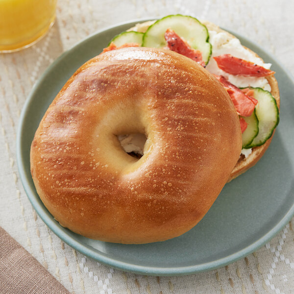 Just Bagels Authentic New York Sliced Plain Bagel 4 oz. 48/Case