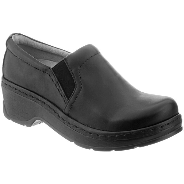 A black Klogs Naples women's wide width clog with a rubber sole.