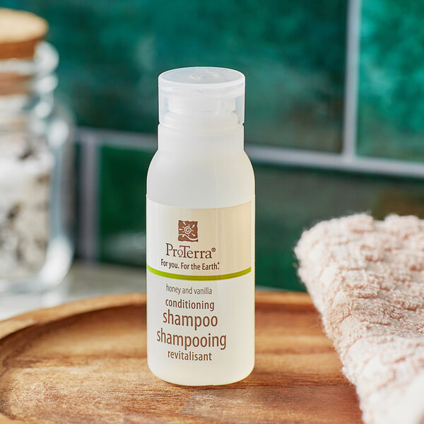ProTerra 1 oz. Honey and Vanilla Conditioning Shampoo 144/Case