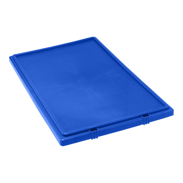 A blue Quantum plastic lid for a stack and nest tote.