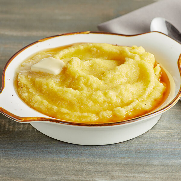 A bowl of Great Lakes Milling Coarse Yellow Cornmeal.