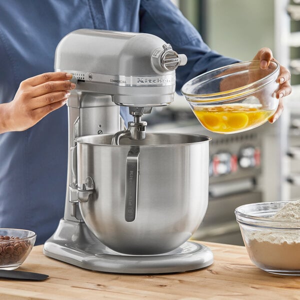 KitchenAid KSM8990CU 8-Quart Commercial Countertop Mixer, 10-Speed,  Gear-Driven, Contour Silver