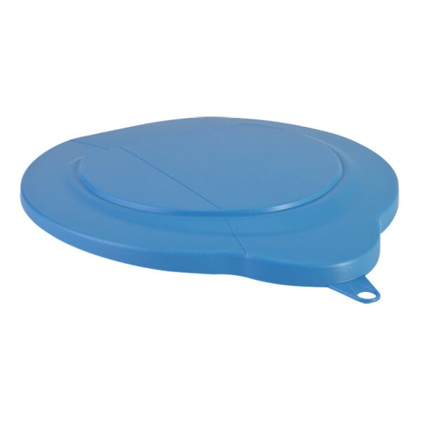 A blue plastic lid for a Vikan 1.5 gallon bucket.