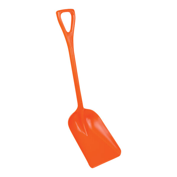 A Remco orange polypropylene food service shovel with a handle.