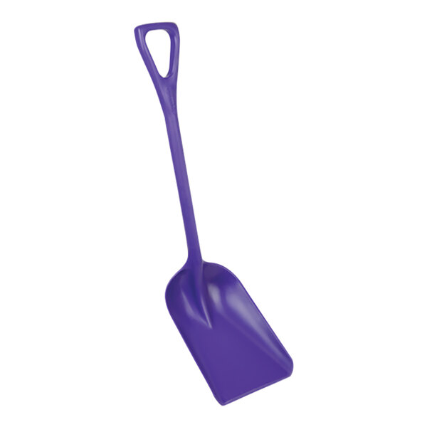 A purple Remco polypropylene food service shovel with a long handle.