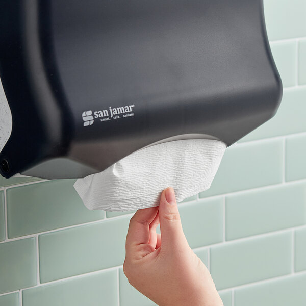 Kleenex® Premiere Scottfold 2-Ply White Multi-Fold Paper Towel - 3000/Case