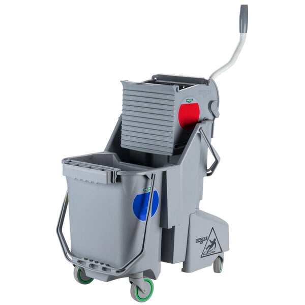 Unger COMBG 8 Gallon Gray Mop Bucket with SidePress Wringer
