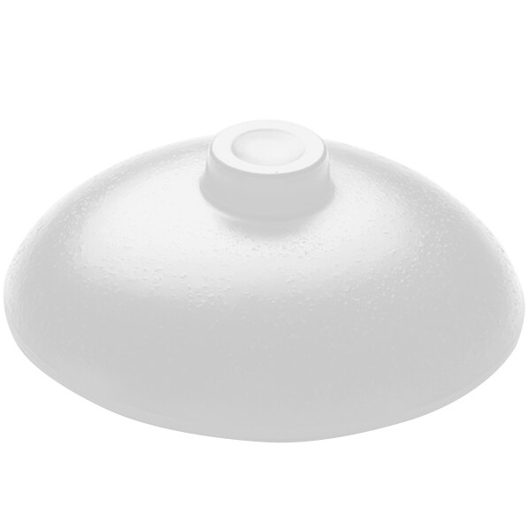 A white round lid on a white round bowl.