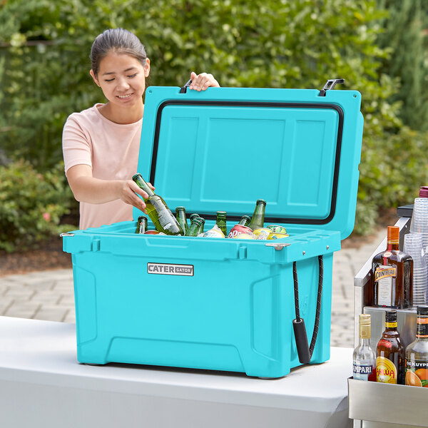 きゃりー　45R YETI Tundra 45 Hard Cooler