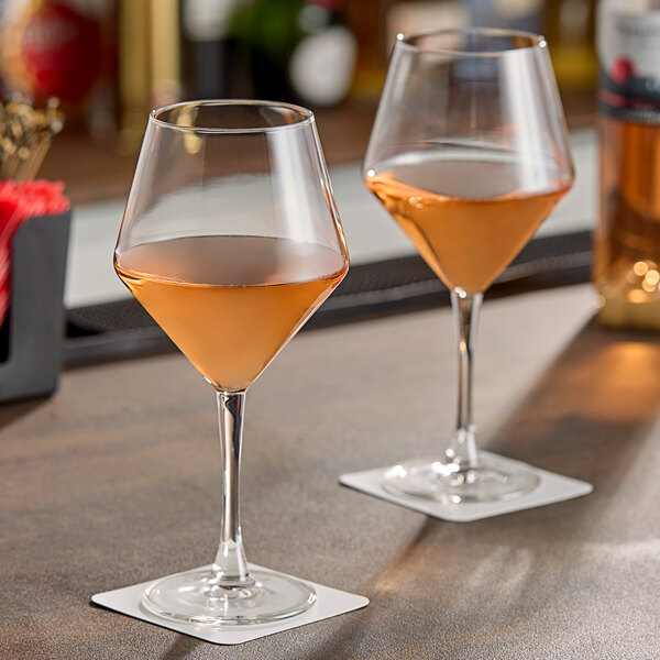 Reserve by Libbey Contour 20 oz. Pour Control 6 oz. Wine Glass - Sample