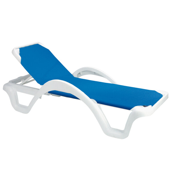 Grosfillex 99202006 / US202006 Catalina White / Blue Stacking Adjustable Resin Sling Chaise - Case of 14