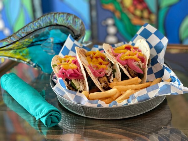 thumbnail image 2 of Stainless Steel Taco Holders 2-Pack, Holds 4 Tacos 2 of 11