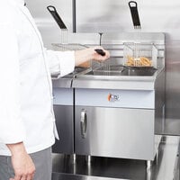 Cooking Performance Group FCPG30 Liquid Propane 30 lb. Countertop Fryer - 53,000 BTU