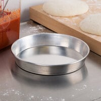 American Metalcraft A90091.5 9 inch x 1 1/2 inch Heavy Weight Aluminum Tapered / Nesting Pizza Pan