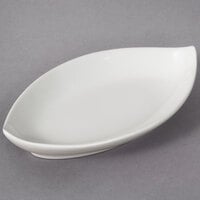 10 Strawberry Street WTR-5OVLTB Whittier 5 inch x 3 inch White Oval Porcelain Tid Bit Tray - 36/Case