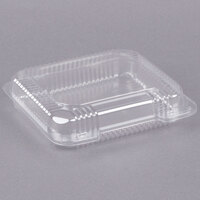 Dart C51UTS StayLock 8 1/4 inch x 7 3/4 inch x 2 inch Clear Hinged Plastic Medium Shallow Container - 125/Pack