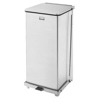 Rubbermaid FGST24SSPL The Defenders 13 Gallon Stainless Steel Square Medical Step Can with Rigid Plastic Liner