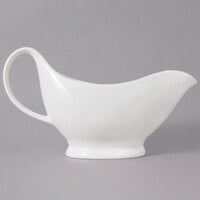 10 Strawberry Street WTR-20GRAVY Whittier 20 oz. White Porcelain Gravy Boat - 16/Case