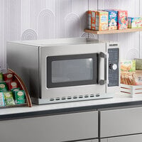 Solwave 1000W Stackable Commercial Microwave with Large 1.2 cu. ft. Interior and Dial Controls - 120V