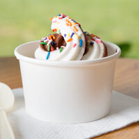 Choice 8 oz. White Paper Frozen Yogurt / Food Cup - 1000/Case