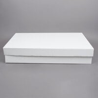 28" x 18" x 5" White Corrugated Full Sheet Cake / Bakery Box with Lid - 25/Bundle