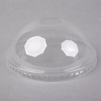 Choice 32 oz. Clear Plastic Dome Lid with Hole   - 500/Case