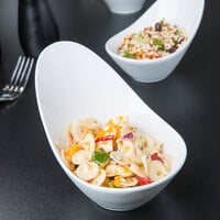 World Tableware BW-6707 Chef's Selection II 10 oz. Ultra Bright White Porcelain Riviera Bowl - 12/Case