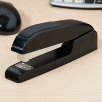 Universal UNV43138 20 Sheet Black Executive Full Strip Desktop Stapler