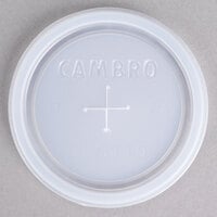 Cambro CLNT10 Disposable Translucent Lid with Straw Slot for 10 oz. Tumblers - 1000/Case