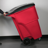 Rubbermaid 1972000 Brute 95 Gallon Red Wheeled Rectangular Trash Can with Locking Lid and Casters
