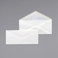Universal UNV35210 #10 4 1/8" x 9 1/2" White Gummed Seal Business Envelope - 500/Box