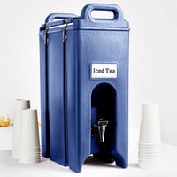 Cambro 500LCD186 Camtainers® 4.75 Gallon Navy Blue Insulated Beverage Dispenser