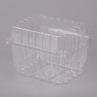 1 Qt. Clear Vented Clamshell Produce / Berry Container - 320/Case
