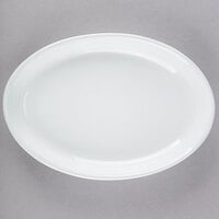 Tuxton CWH-0962 Concentrix 9 3/4 inch x 7 inch White Oval China Coupe Platter - 24/Case