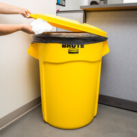 Rubbermaid BRUTE 55 Gallon Yellow Round Trash Can and Lid