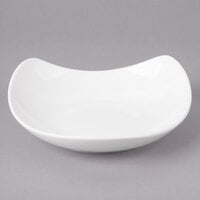 Bon Chef 1200000P Globe 8 oz. White Porcelain Salad Bowl - 36/Case