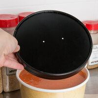 Choice 64 oz. Black Paper Soup / Hot Food Cup Vented Lid - 150/Case