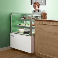 Avantco BC-36-HC 36 inch Curved Glass White Refrigerated Bakery Display Case