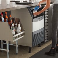 Scotsman UN324A-1 24 inch Air Cooled Undercounter Nugget Ice Machine - 340 lb.