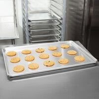 Vollrath 5315 Wear-Ever Full Size NSF 12 Gauge 18 inch x 26 inch Sanitary Open Bead Rim Aluminum Bun / Sheet Pan