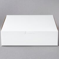 9 inch x 9 inch x 2 1/2 inch White Pie / Bakery Box - 10/Pack