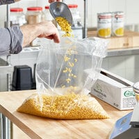 Plastic 18 inch x 24 inch Food Bag On A Roll - 250/Box