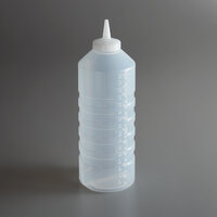 Vollrath 5232-13 Traex® 32 oz. Clear Single Tip Standard Squeeze Bottle