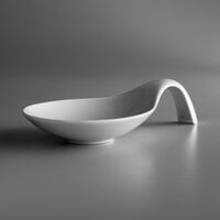 Schonwald 9356116 Signature 11 oz. White Porcelain Spoon-Shaped Bowl - 6/Case