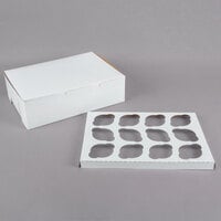 14 inch x 10 inch x 4 inch White Cupcake / Muffin Box with 12 Slot Reversible Insert - 10/Pack