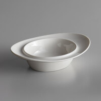 Syracuse China 945356114 Slenda 5.5 oz. Royal Rideau White Porcelain Oval Crock - 12/Case