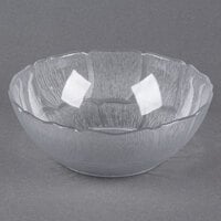 Carlisle 690807 Petal Mist 1.3 Qt. Clear Polycarbonate Bowl