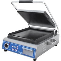 Globe GSG14D Deluxe Sandwich Grill with Smooth Plates - 14 inch x 14 inch Cooking Surface - 120V, 1800W
