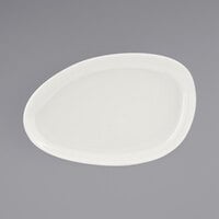 Front of the House SPT056BEP20 Kiln 14" x 9" Vanilla Bean Porcelain Oval Plate - 2/Pack