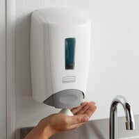 Rubbermaid 3486589 Flex™ 500 mL White Manual Soap Dispenser